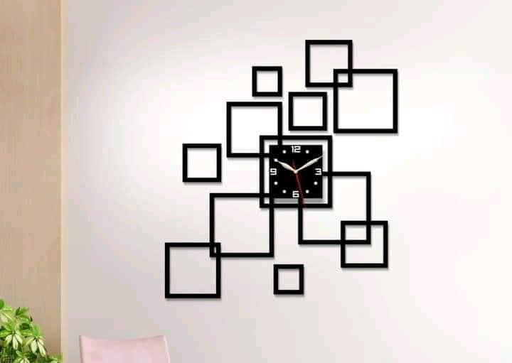 Wooden box clock's